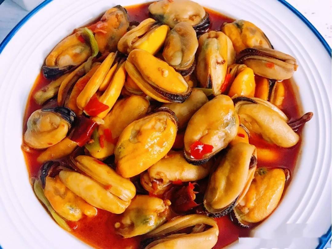 营养美味超下饭辣炒海虹当归党参黄芪母鸡汤鸡头米炒荸荠