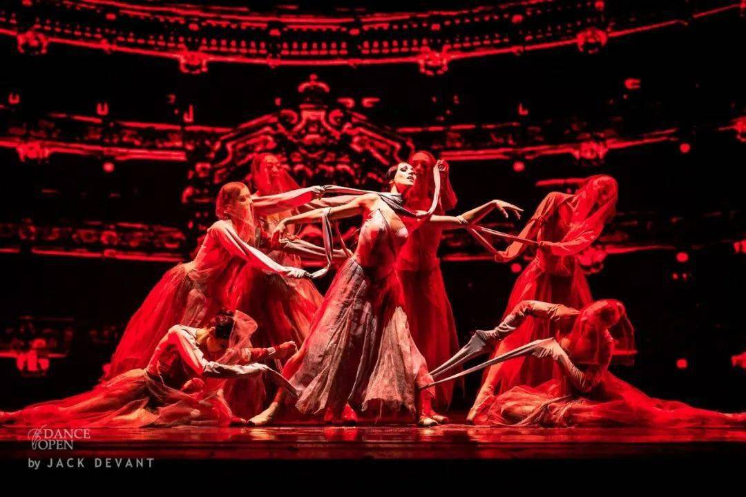 红色吉赛尔_彼得_芭蕾舞_艾夫曼