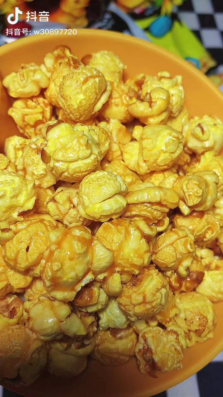 追剧看电影必备的爆米花奶香浓郁酥酥脆脆好吃到根本停不下来好吃到爆