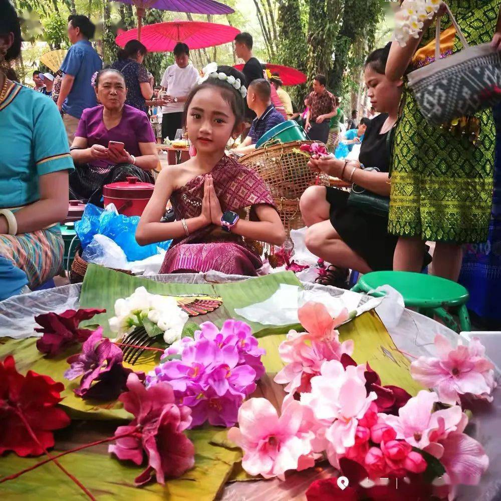 2022云过泼水节系列报道赶摆今昔