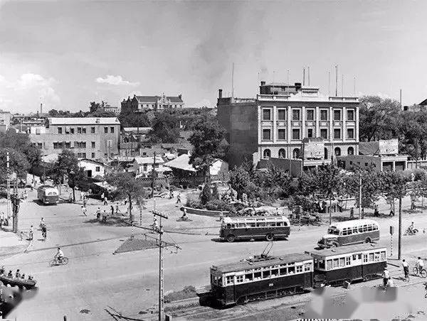 老照片解放初期的北京城最中国的铁道风景线