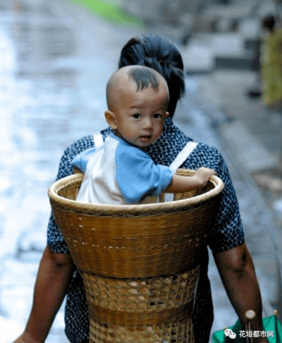 湘西随笔:《边城》翠翠一百岁_爷爷_儿子_高山上