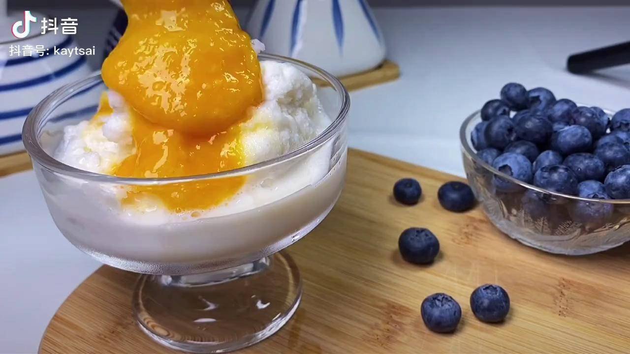 夏日炎炎来上一碗芒果牛奶冰沙芒果冰沙牛奶冰沙手残党福音美食vlog