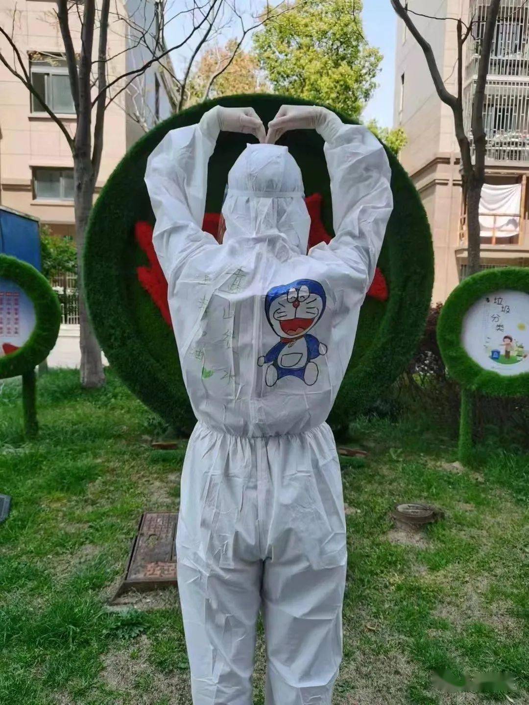 多图带你看最可爱的大白一样的防护服下不同色彩的ta们