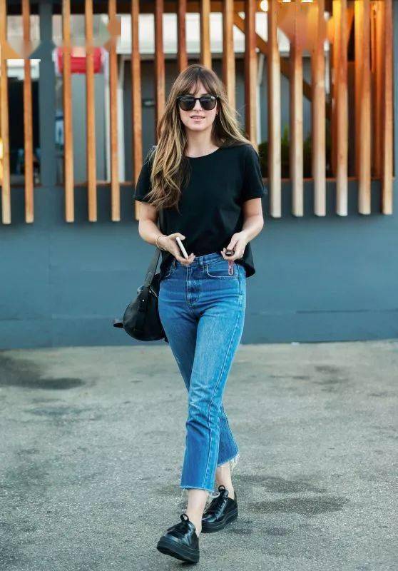 春夏流行穿牛仔裤太时髦了