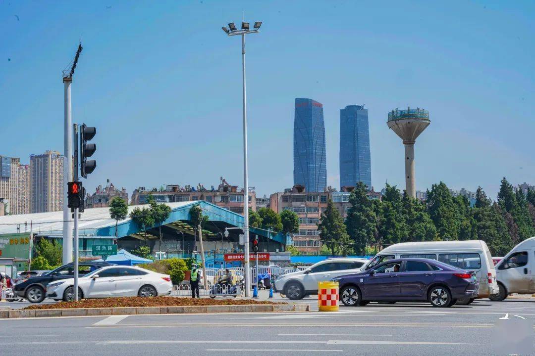 滇池路,藏不住了!_民族村_云南_昆明人