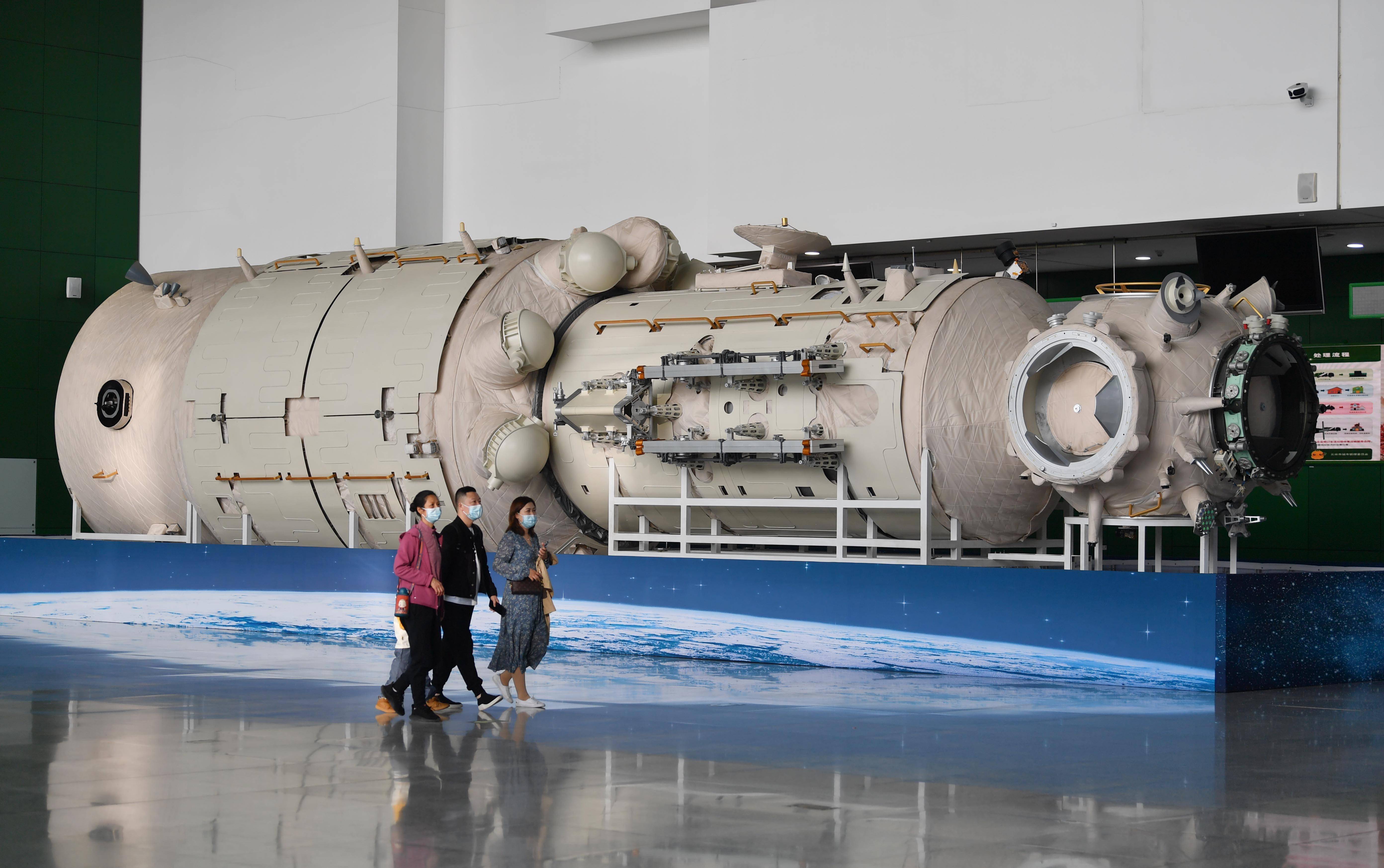 中国空间站有7个核心舱天和二号也将发射地面上还有5个备胎