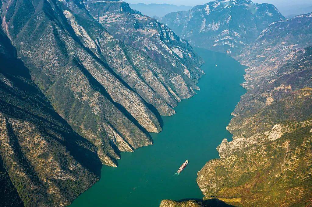 古文人笔下的山水世界一次打卡绝美三峡风光体验土家风土文化
