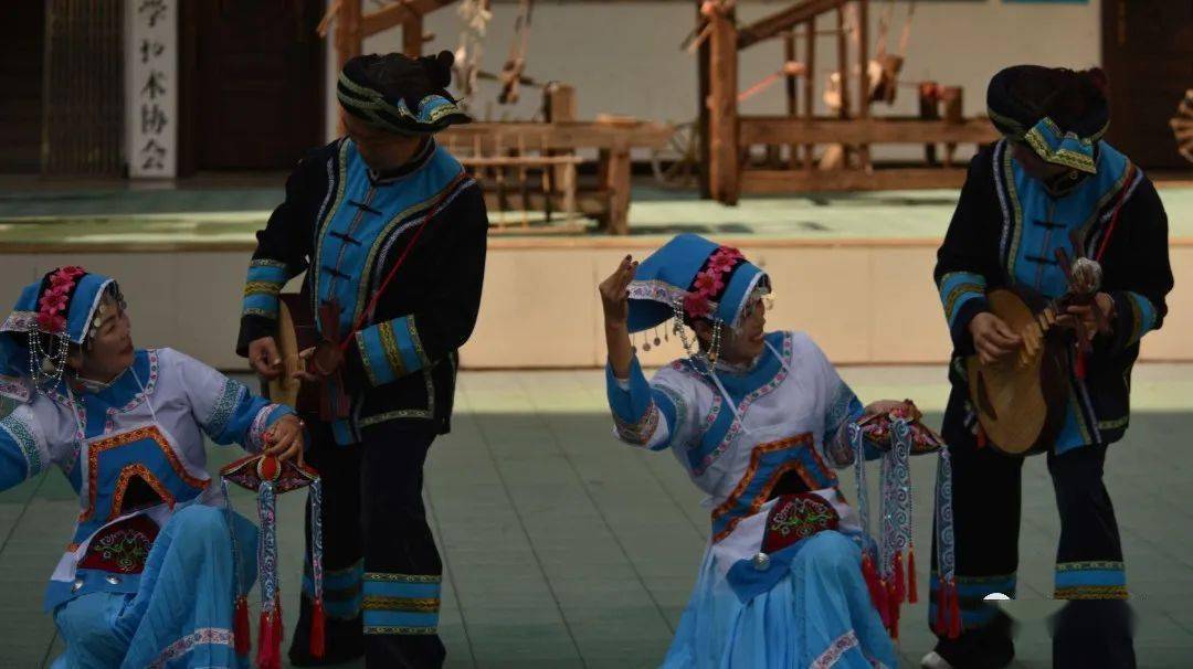 盘州文旅盘州非遗布依族织布舞