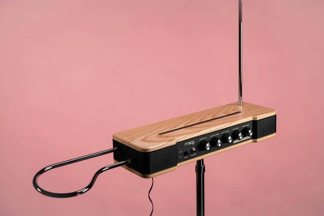moog发布新款特雷门琴etherwavetheremin重塑行业新标杆内含历史渊源