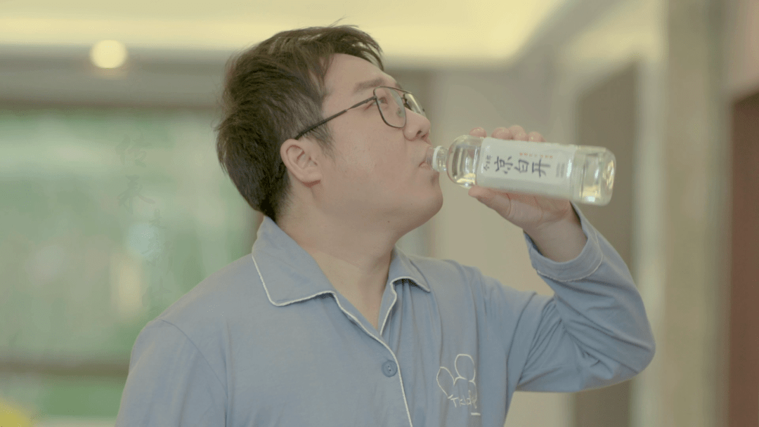 主持人小强版【今麦郎凉白开】完整宣传片曝光_运动_活力_习惯