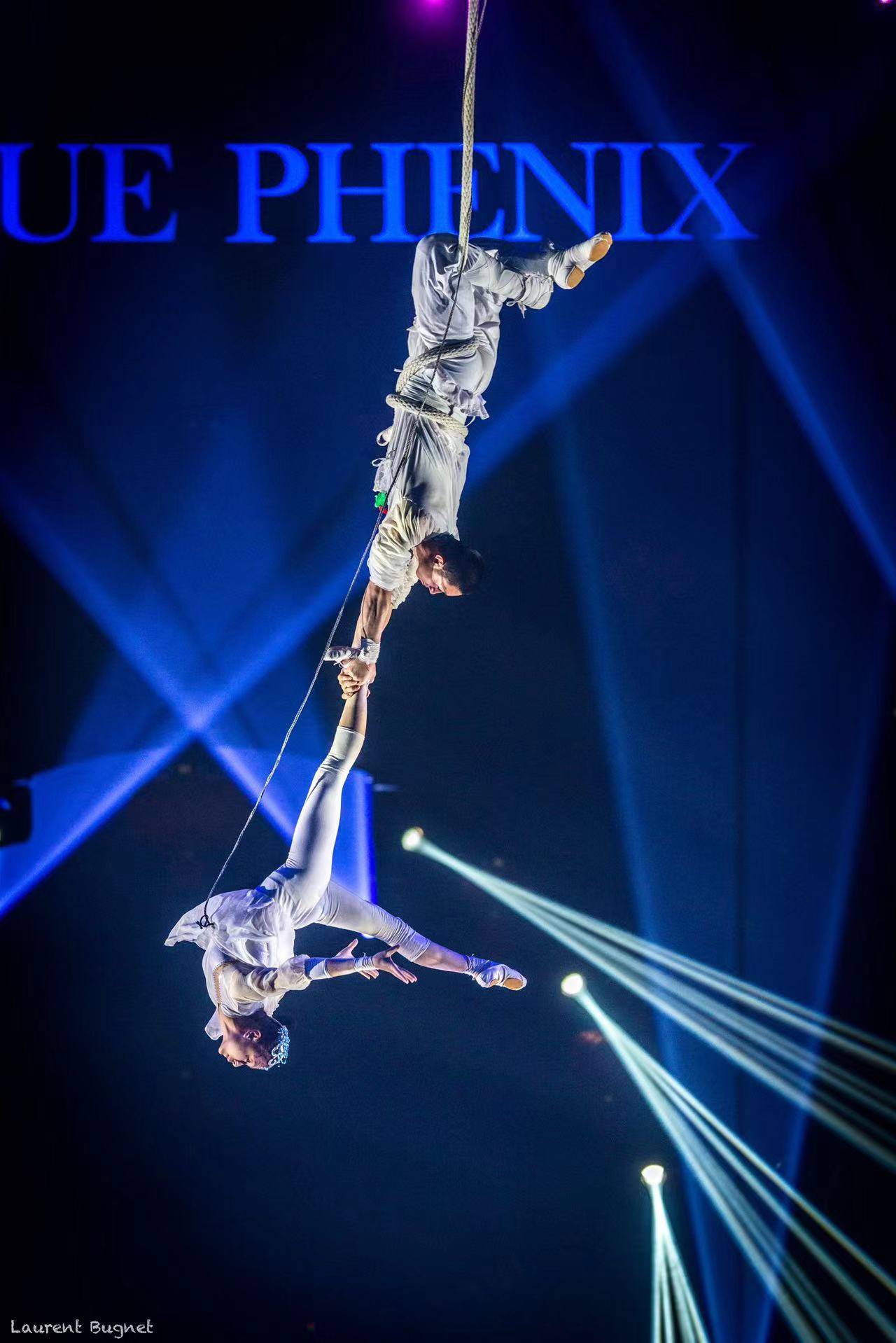 艺起前行温暖人心上海杂技团小龙飞天云端首秀即将上线