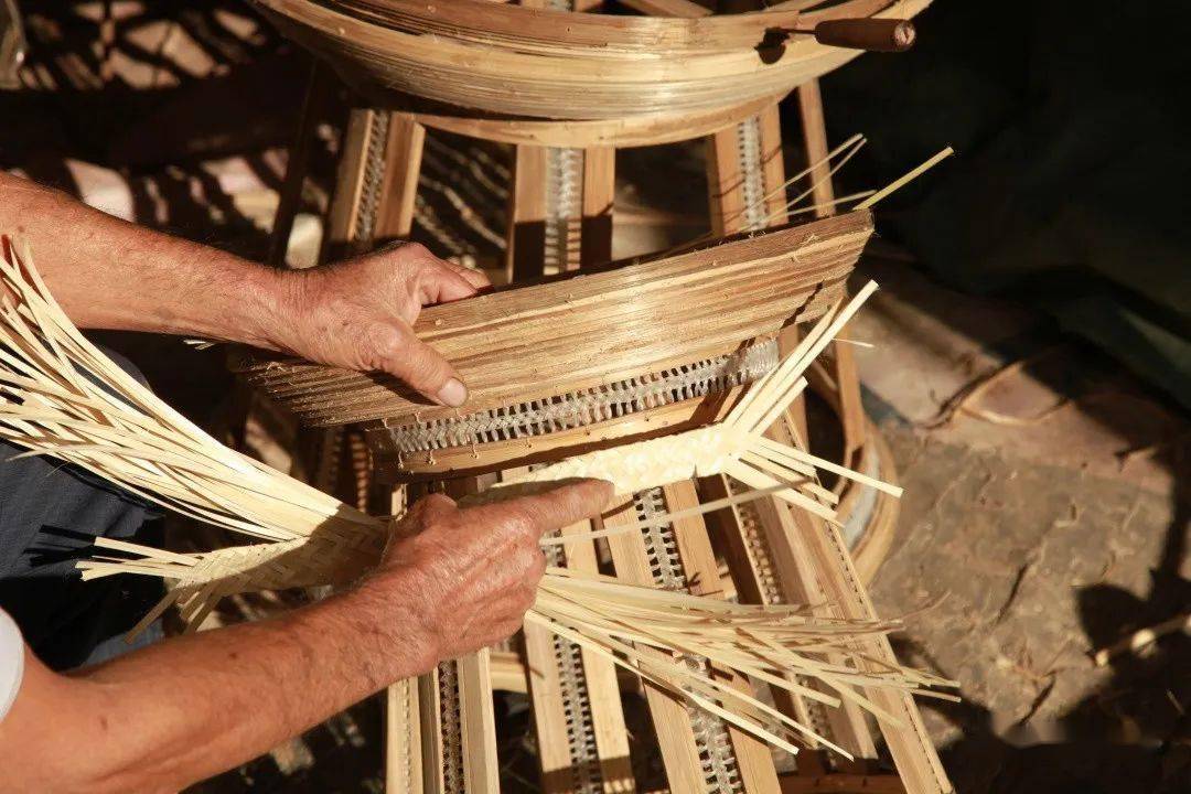 时光中的守艺人傣族传统竹编技艺