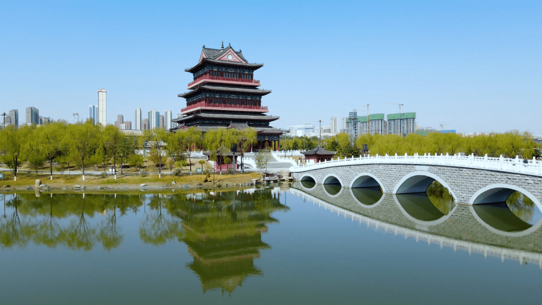 榆溪河畔春意闹_路社区_环城公园_榆林