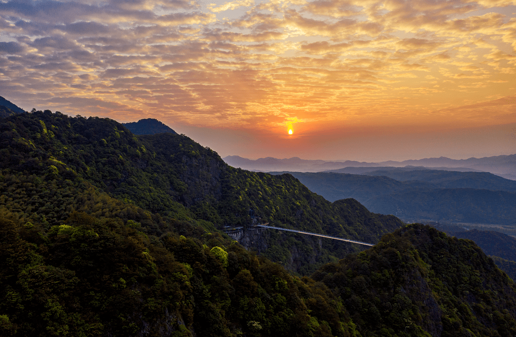 宁海梁皇山景区图片图片