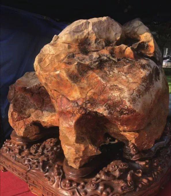 水浒里面有108条好汉这块石头也是好汉108万成交