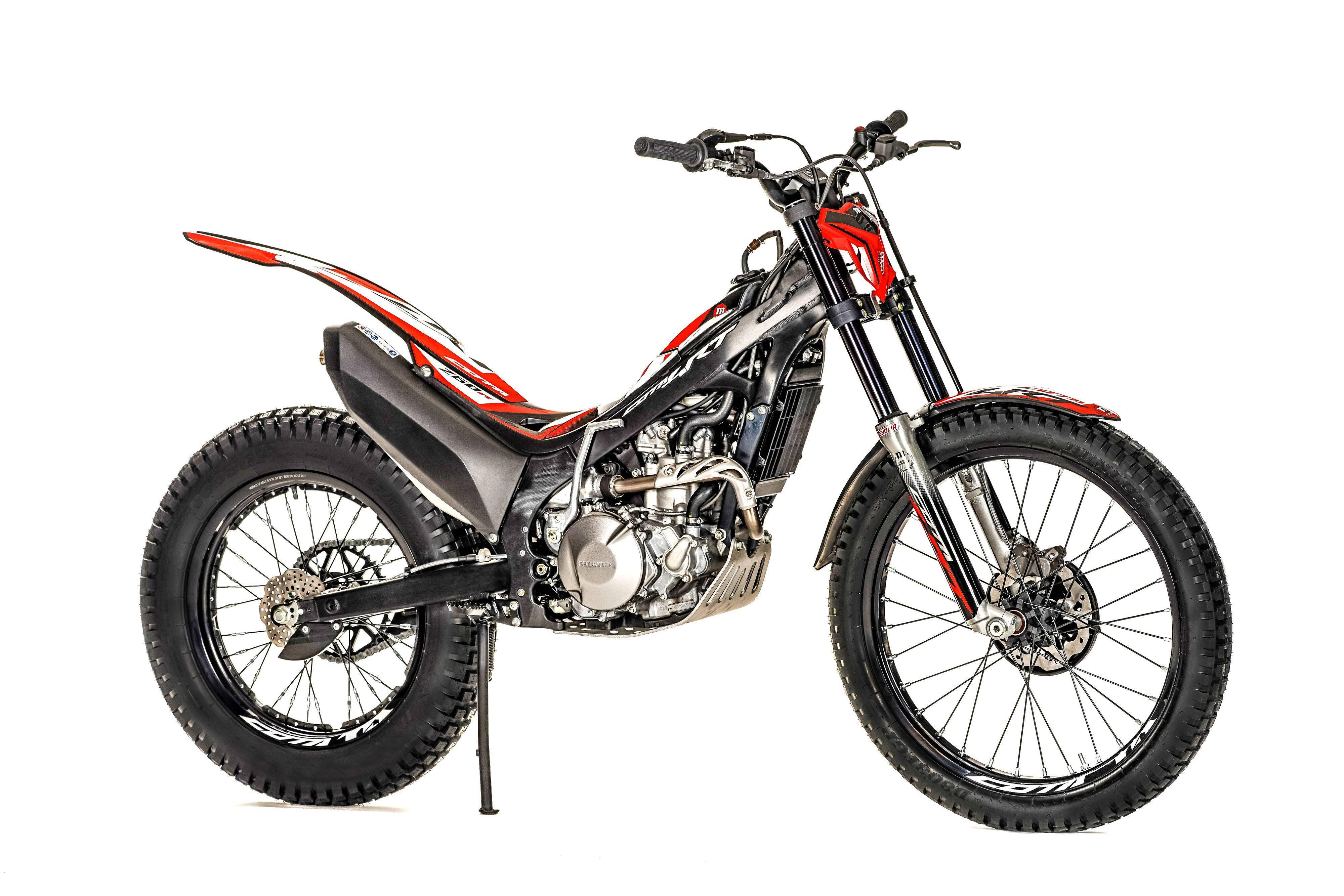 hondamontesa2022cota4rt260r攀爬赛车