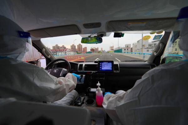 疫情下的上海120急救
