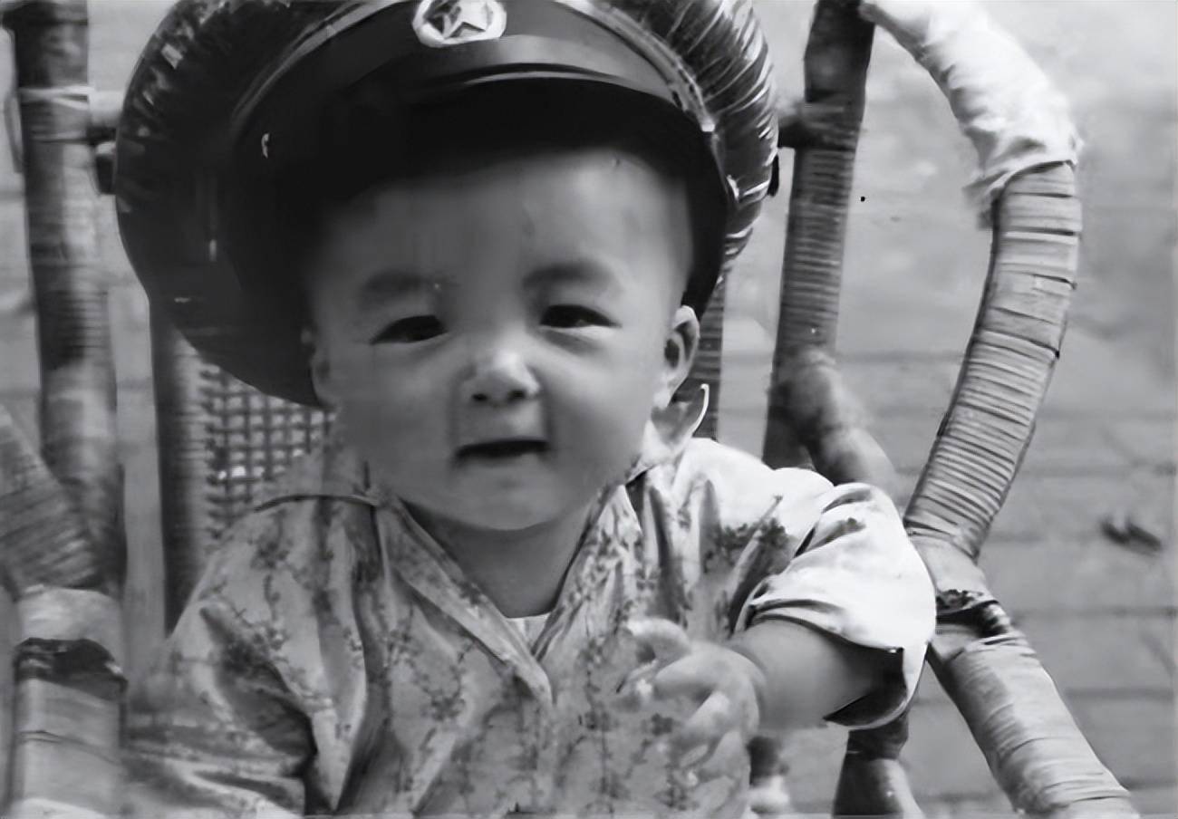 顾城独子10岁曾回国19岁考入新西兰最好的大学似不知其身世