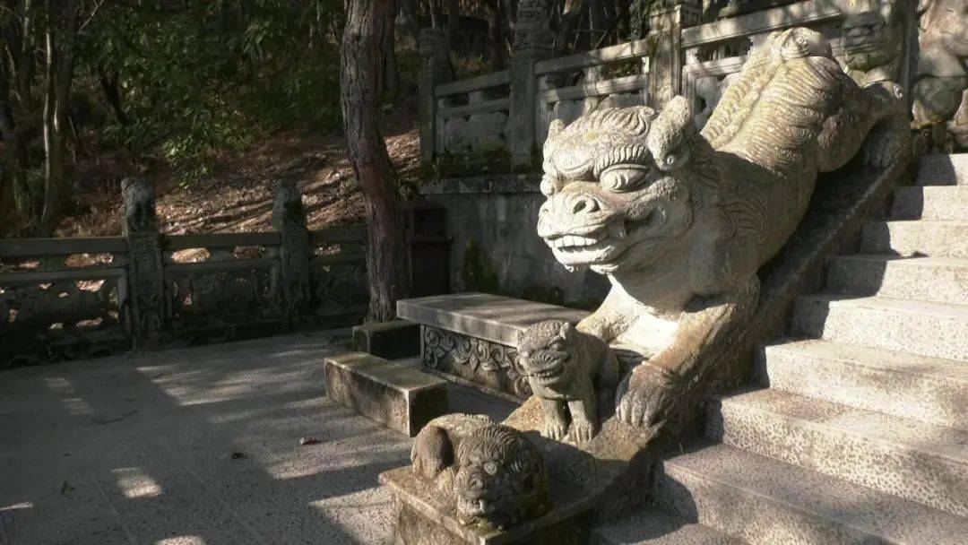 苍洱红驿智汇大理剑川名匠石雕凿出转型路