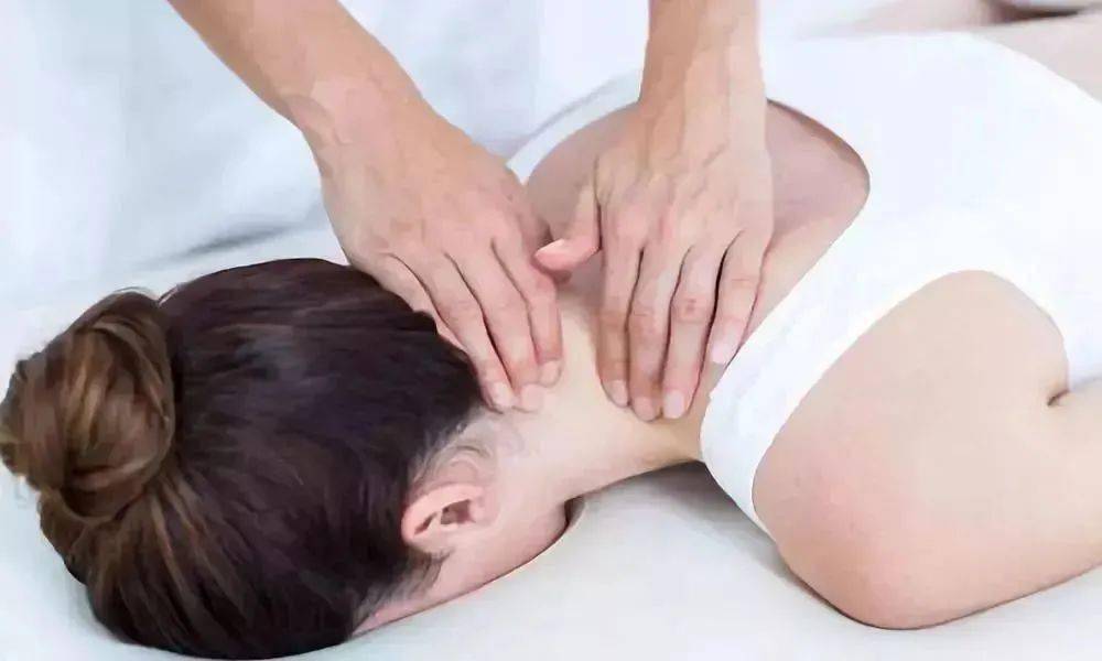 限女性新客户三店适用丨肩部调理丨哈尼草本浴599元享门市价638元