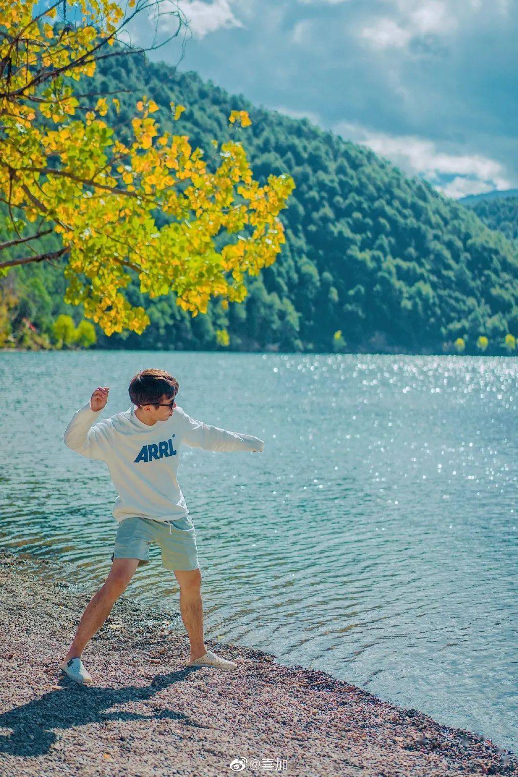 有氛围想要又有风景又有人物想要一个人美美哒融进风景里单人照rec