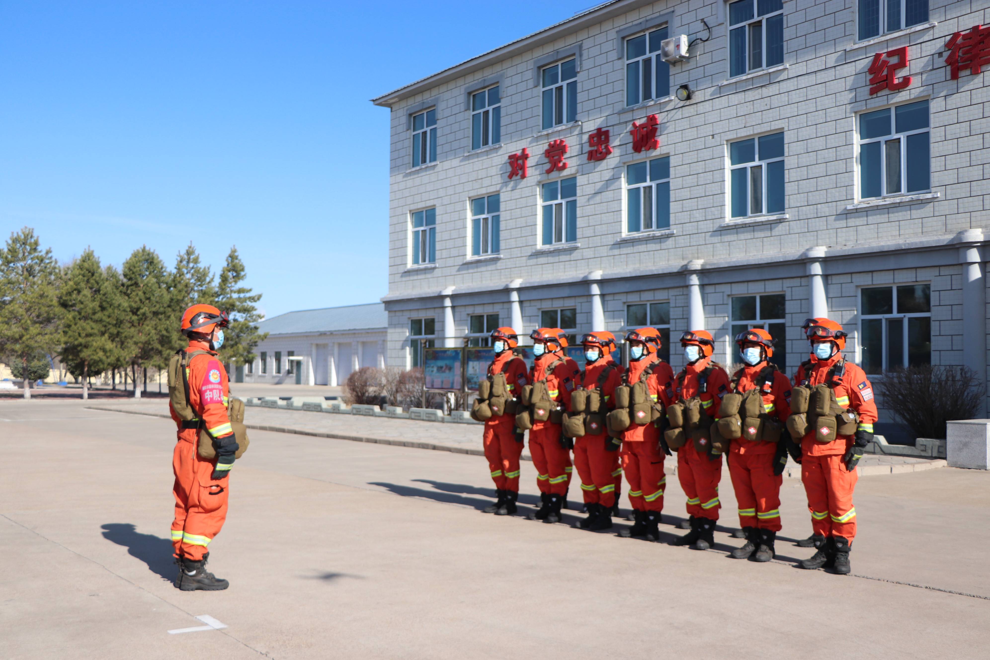 呼倫貝爾市森林消防支隊海拉爾區大隊紮實開展五一期間防火專項行動