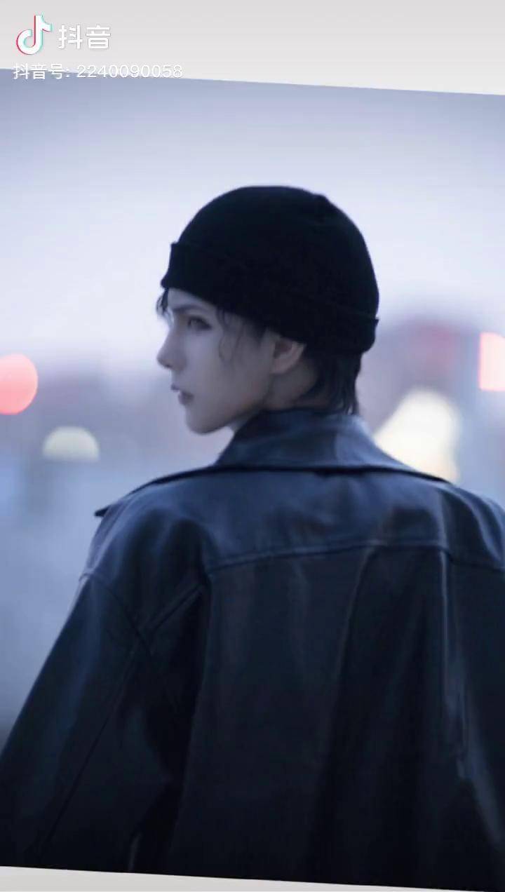 cos名侦探柯南绯色的弹丸赤井秀一夜晚的空中有你