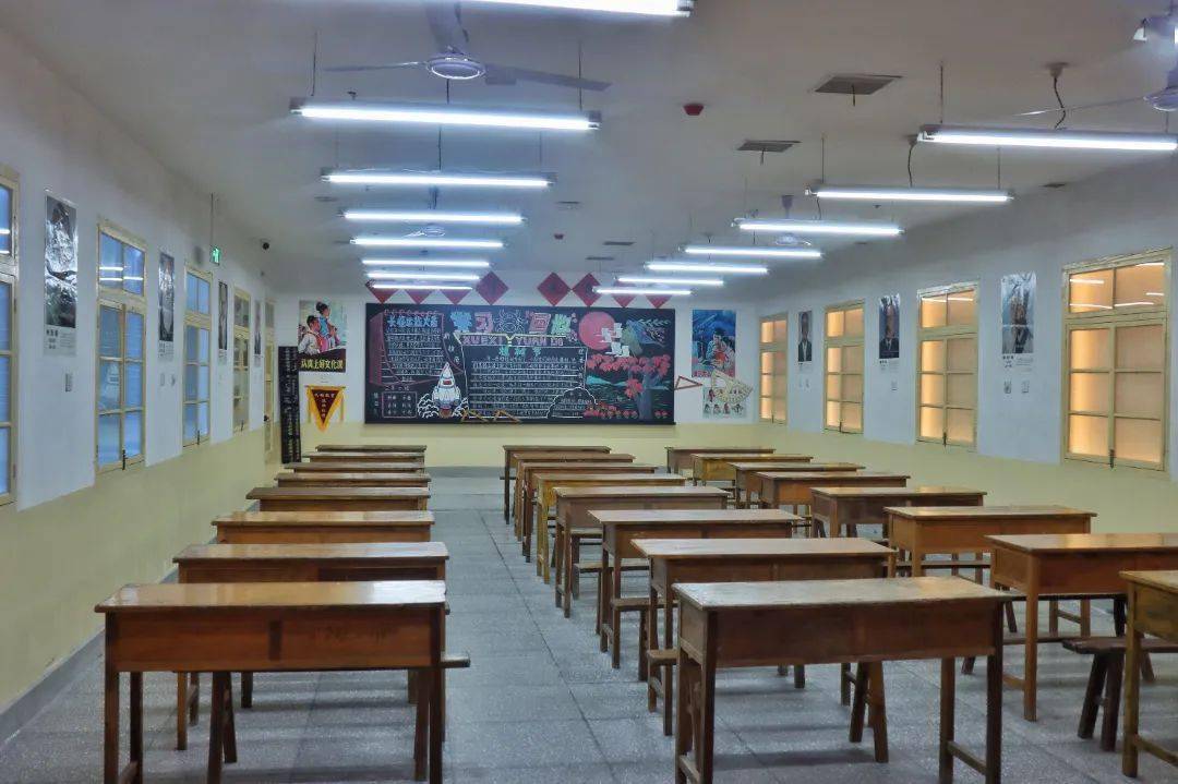 西安人才能念出名字的复古潮流街区藏着家喻户晓的老字号美味