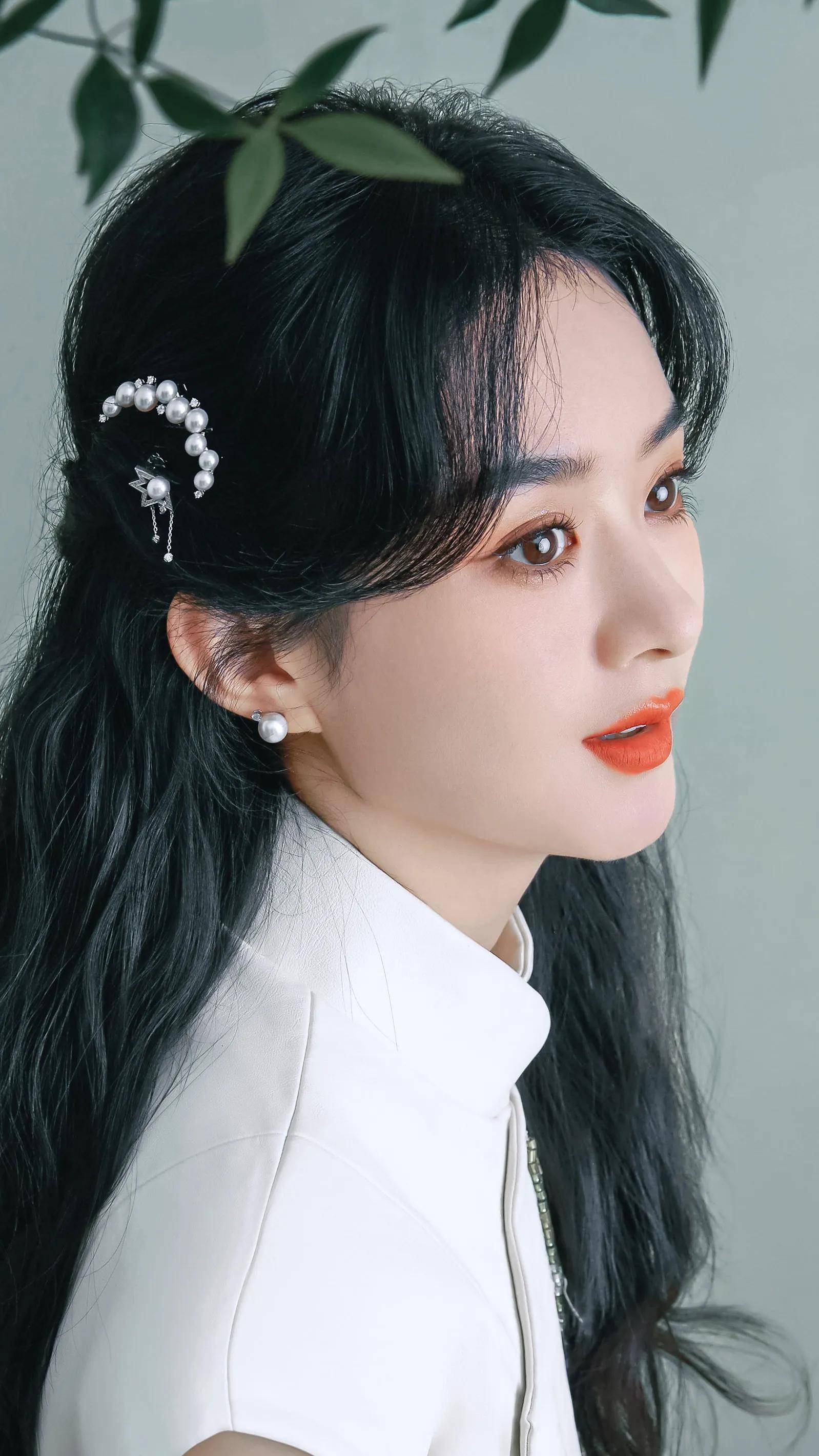 赵丽颖旗袍装造型:清雅秀丽,端庄温婉_赵丽颖_造型_旗袍装