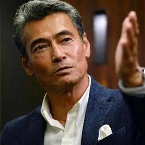 又一男星自杀身亡，《假面骑士》牙王渡边裕之去世，妻子陷入争议_家人_夫妻_警方