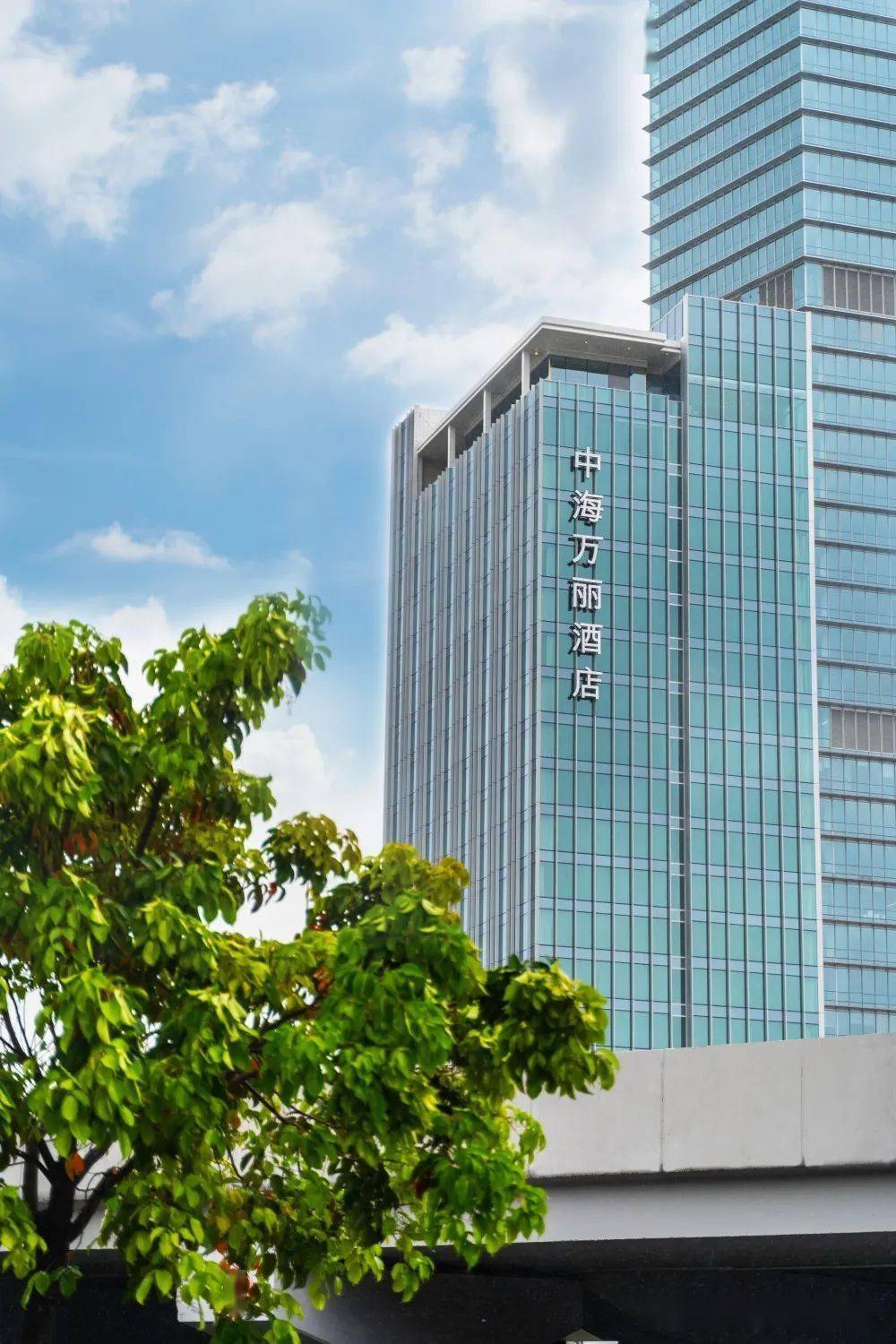 大湾区西部首家万丽—珠海中海万丽酒店开业,以海洋为主题_山河_中心