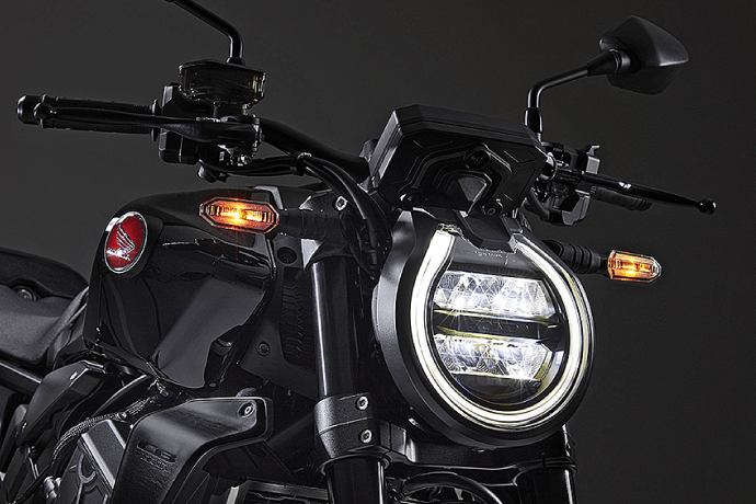 黑色大黄蜂本田cb1000rblackedition发售