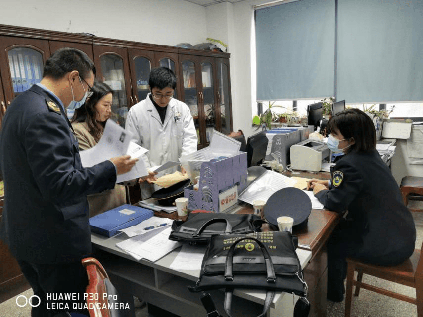 强化卫生领域事中事后监管，规范职业健康检查机构管理