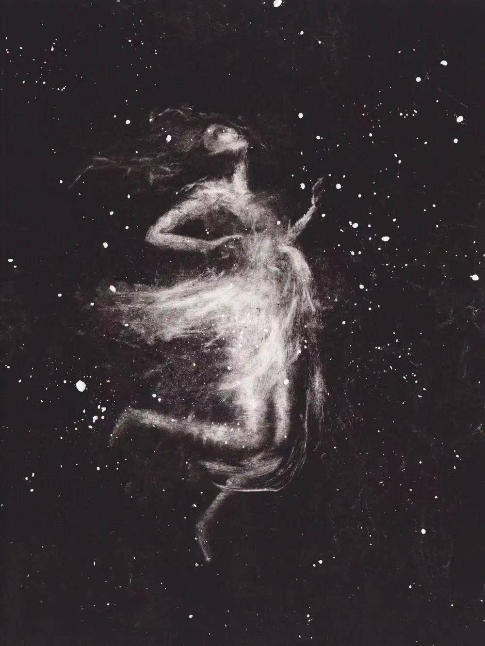 微光中,灵魂离开了它紧守的身体_树影_事物_个性