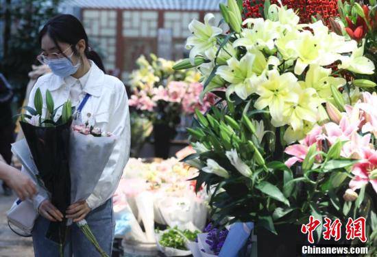 北京 母亲节鲜花热销 母亲节 花束 节日 北京 母亲节鲜花热销 母亲节 花束 节日