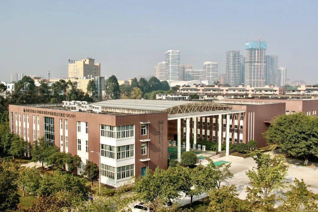 直播预告2022年成都理工大学本科招生宣讲