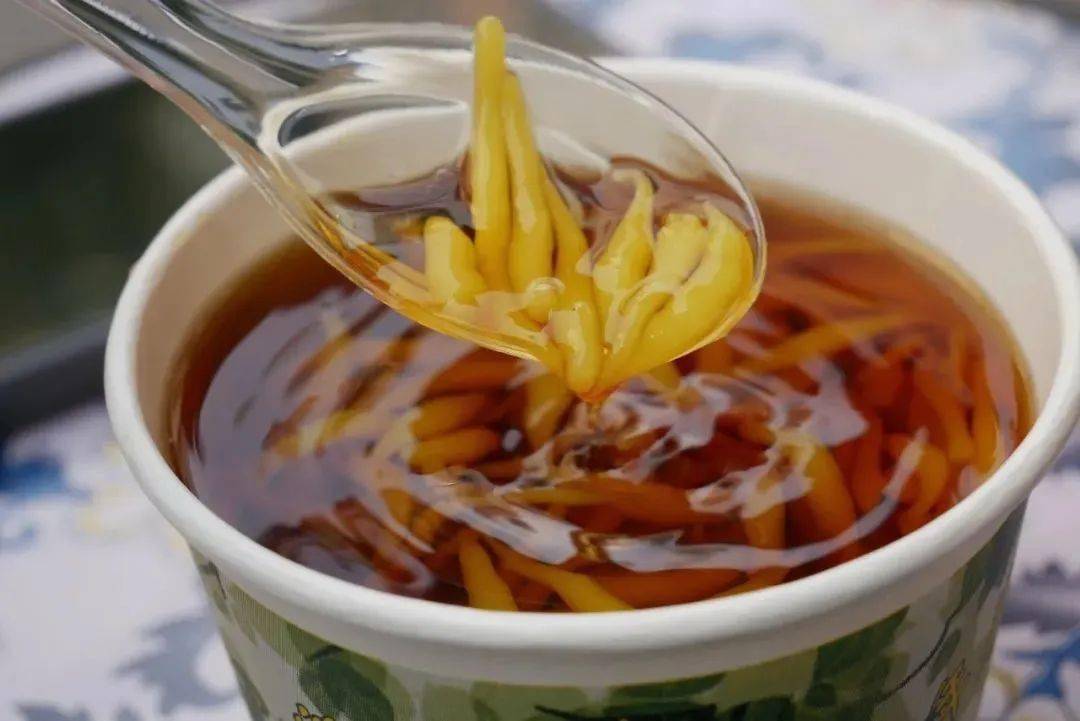 在广西,不来一碗甜品这个夏天就不完整……_糖水_豆腐花_槐花