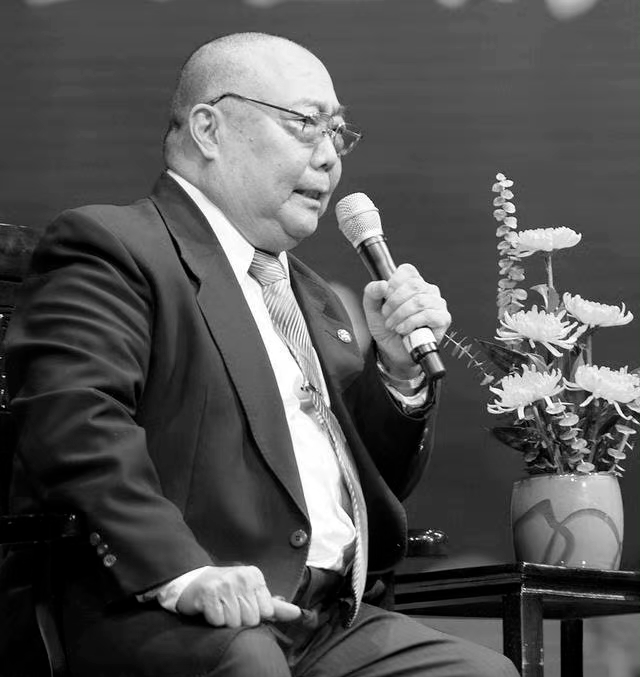 京剧大师袁世海长子袁少海因病去世,享年77岁