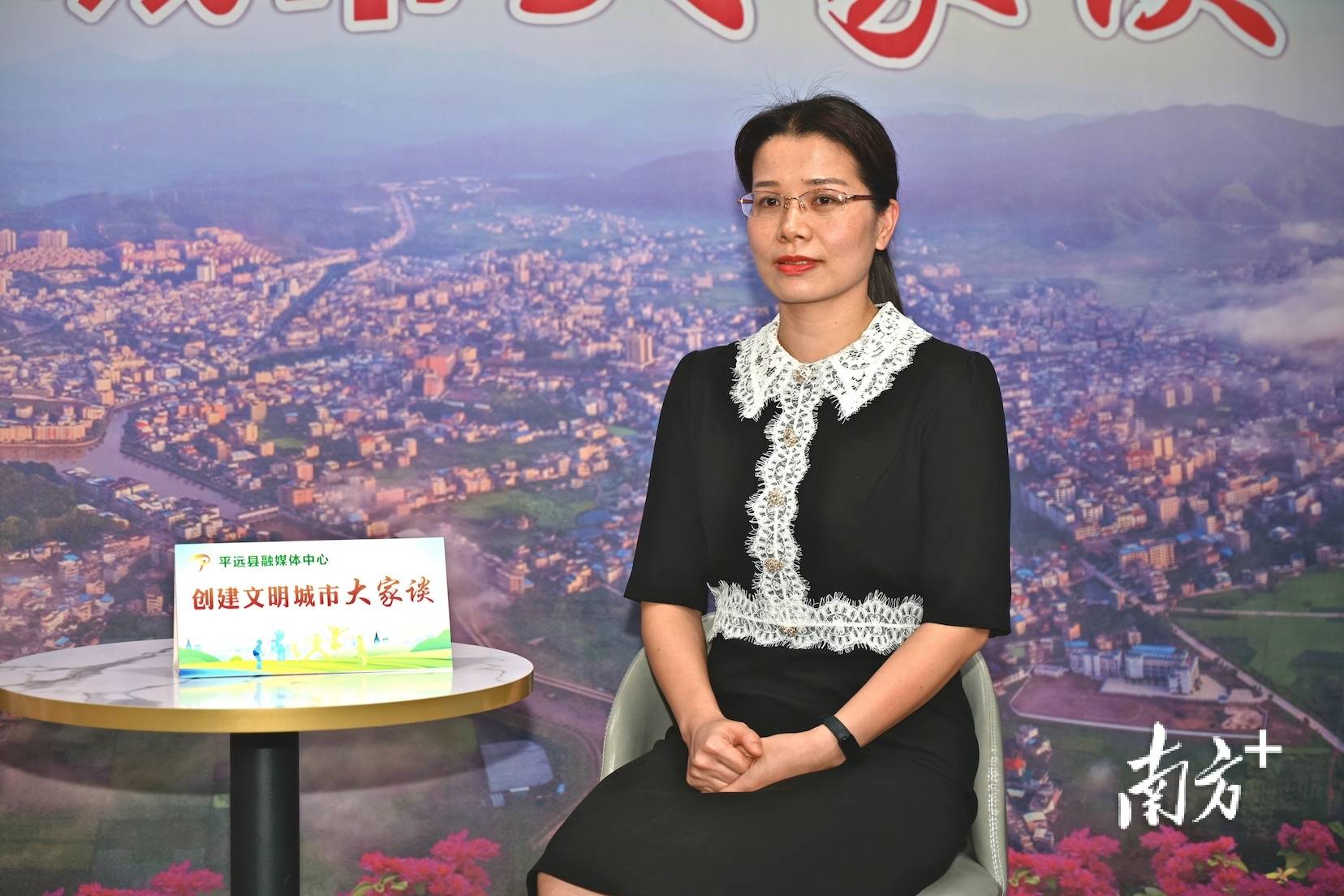 文明城市创建大家谈|曾小芬:细处着手,全局谋划 共建文明城市_工作