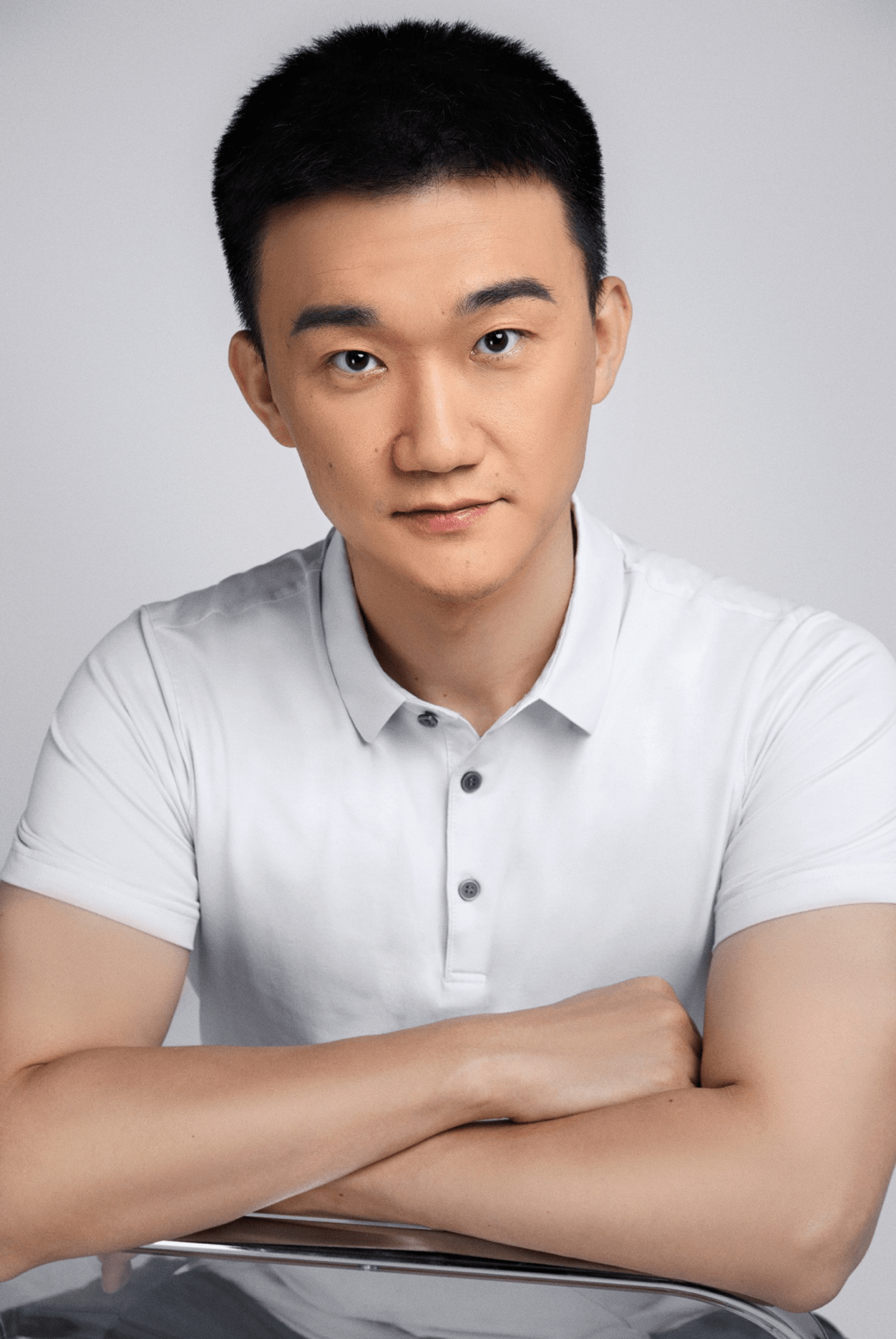 推开元宇宙的"大门"_郭成_终端_视觉