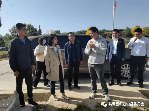 调研组首先来到积石山县中咀岭乡金昌村临夏州夏禹生态农业有限公司.