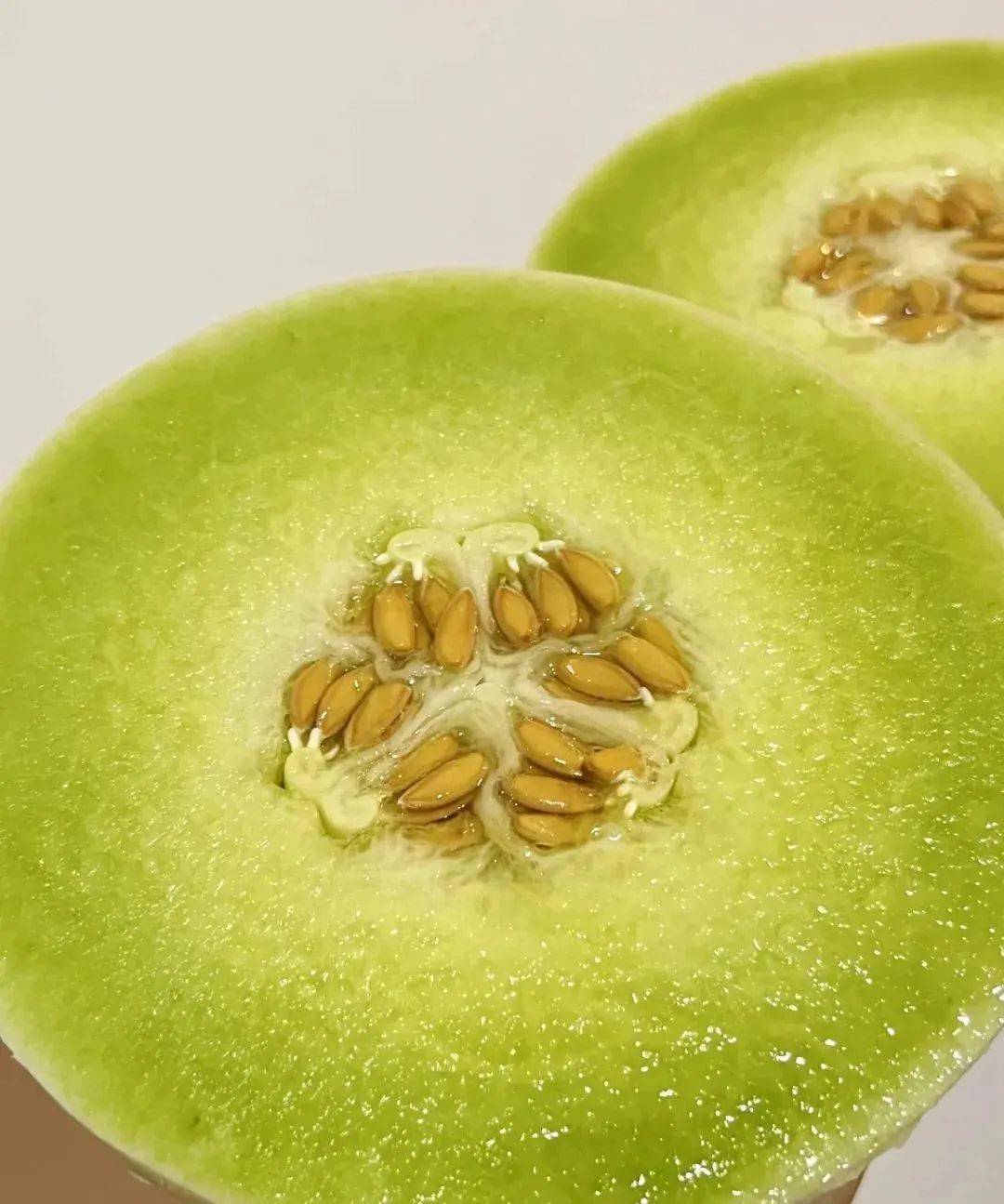 9元享南汇玉菇甜瓜2个(共4.5~5斤)!无需预约在家接收温暖的投递吧!