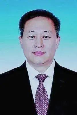 搞权色钱色交易设小金库鹤岗市委原书记张恩亮被双开