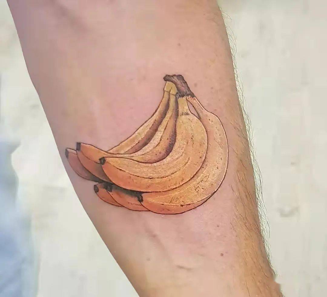 香气四溢的香蕉纹身