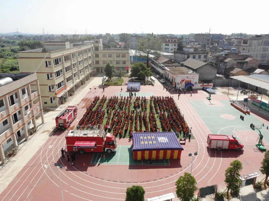 玉林市城西中心小学图片