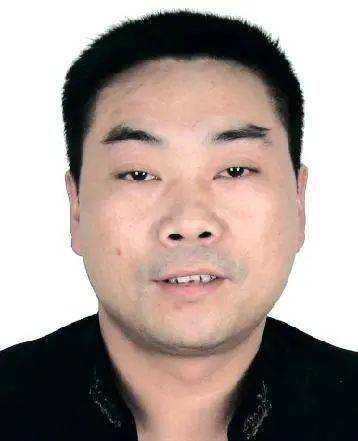 姓名:王玉公民身份号码:住湖北省十堰市郧阳区城关镇城北西路陵园巷24