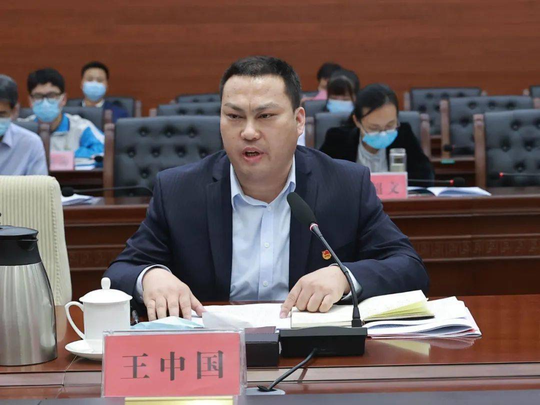 勇做先锋奋斗出彩座谈会上开封青年代表这样说