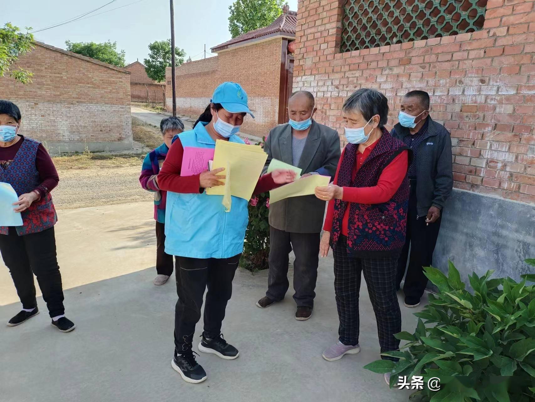 山西临汾浮山县网格员刘月巧心系网格严防死守助力抗疫守牢防线