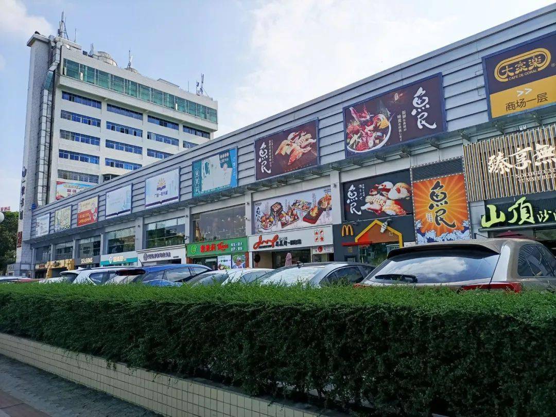 可以满足日常办公停车需要地下有大型停车场贴近istop plaza一汇广场